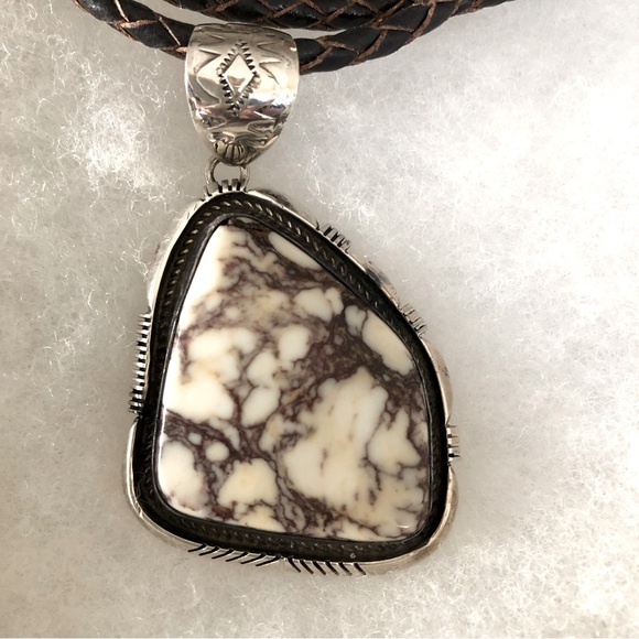 Wild Horse Cabochon Pendant and Earrings set in Sterling Silver. Artisan LE - Picture 2 of 12